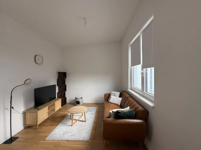 Alltagstaugliche 2-Zimmer-Wohnung mit Balkon in Berlin-Erkner — photo 1